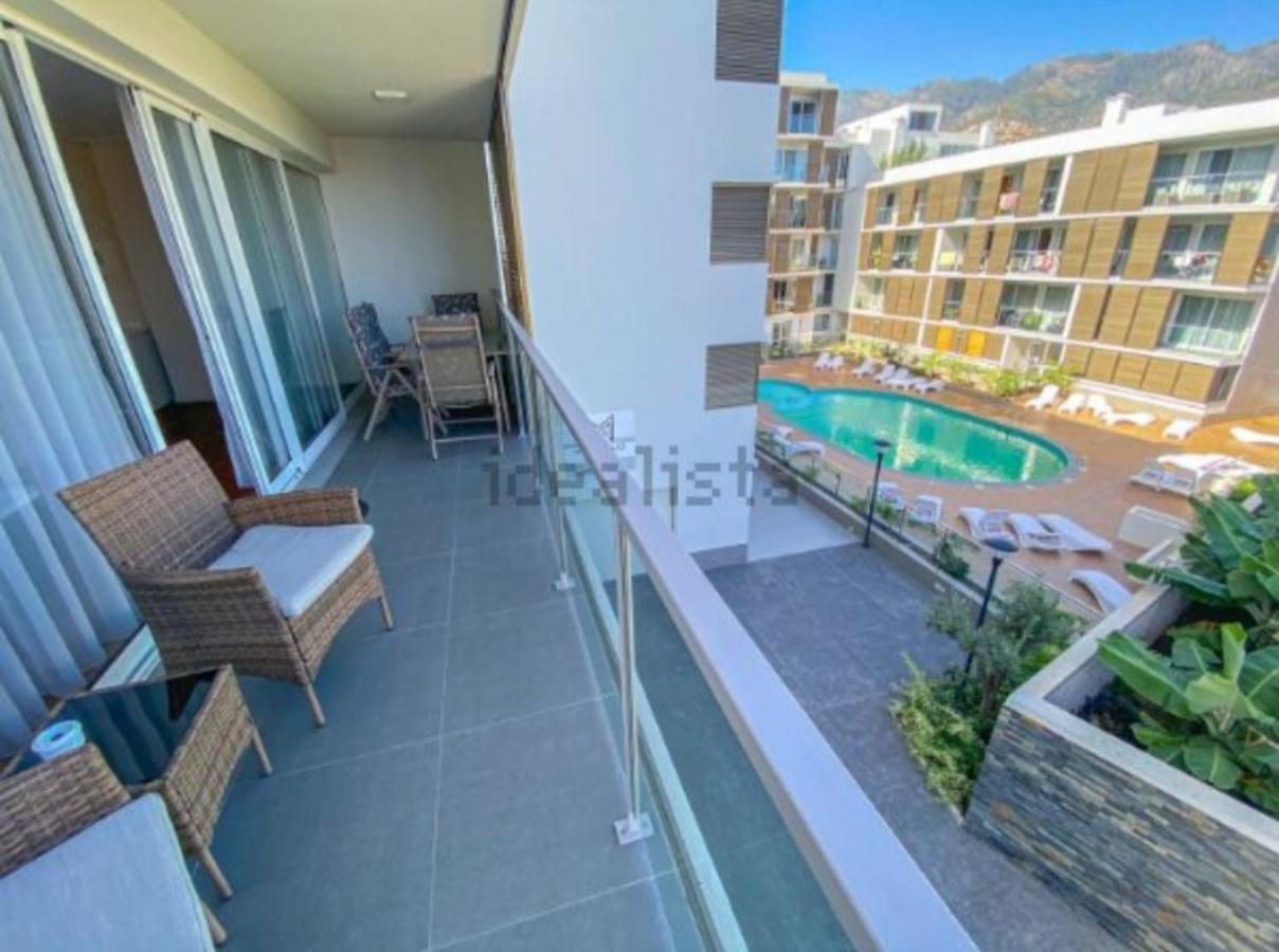 Madalenas Palace- Apartment Φουνκάλ Εξωτερικό φωτογραφία